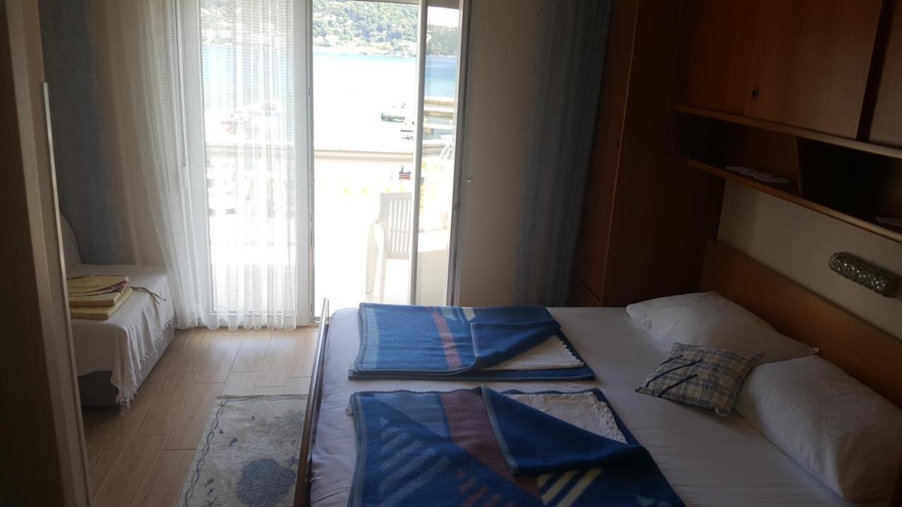 Anka Bunic Bed & Breakfast Rab Town Exterior photo