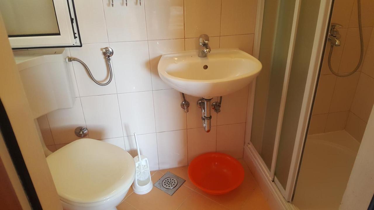 Anka Bunic Bed & Breakfast Rab Town Exterior photo