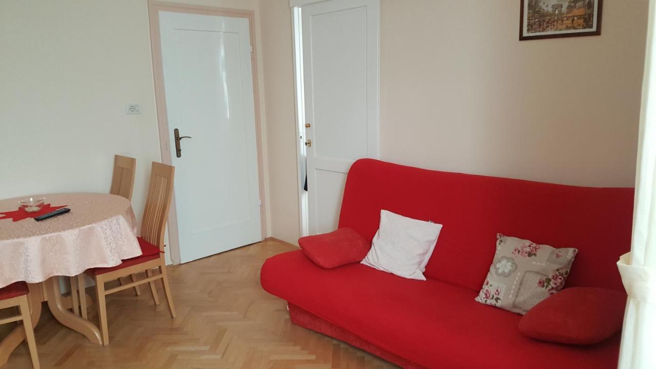 Anka Bunic Bed & Breakfast Rab Town Exterior photo