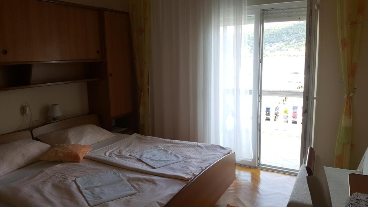 Anka Bunic Bed & Breakfast Rab Town Exterior photo